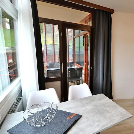 App 1102 - Sweet-home - Mit Pool, Sauna,
